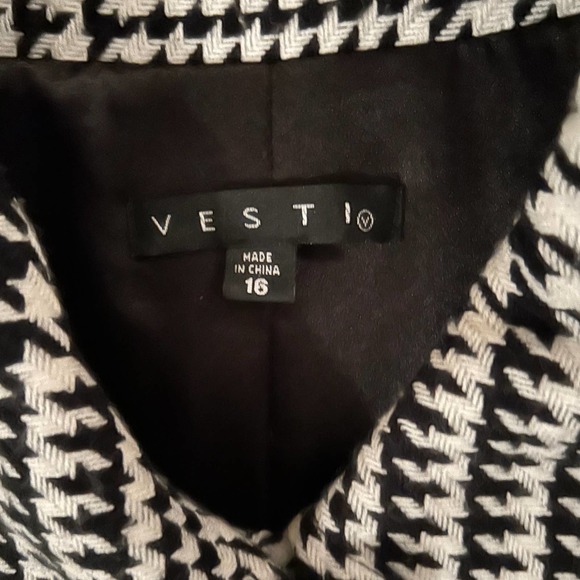 Black and White Houndstooth Button Up Long Jacket Coat / XL * - Picture 4 of 4